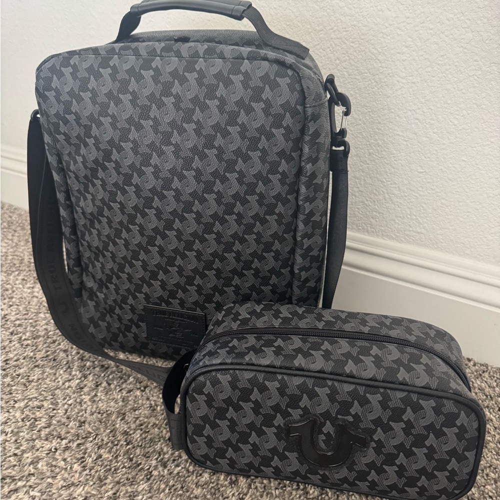 True Religion Travel Set⭐️
